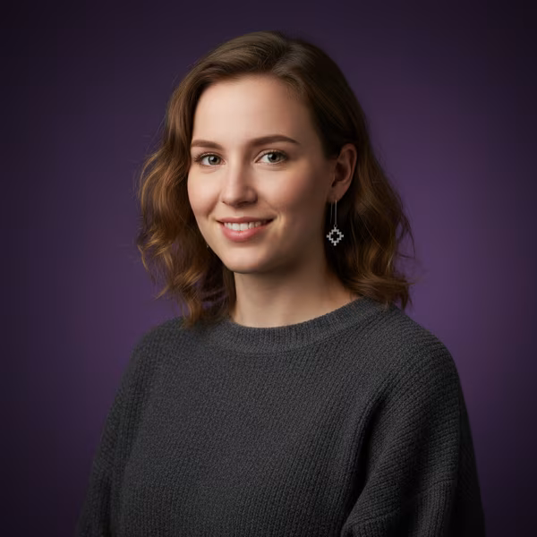 Portrait of Mira Hollow, design director.